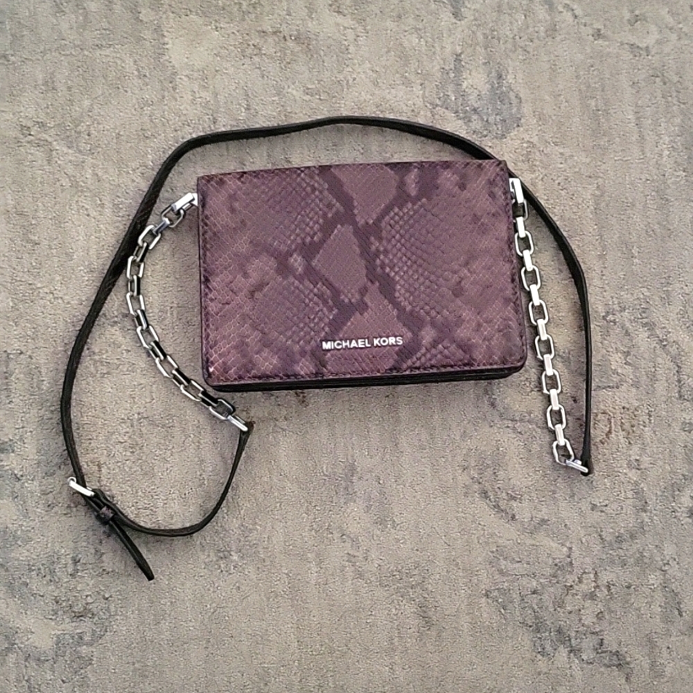 Michael kors cross body bag